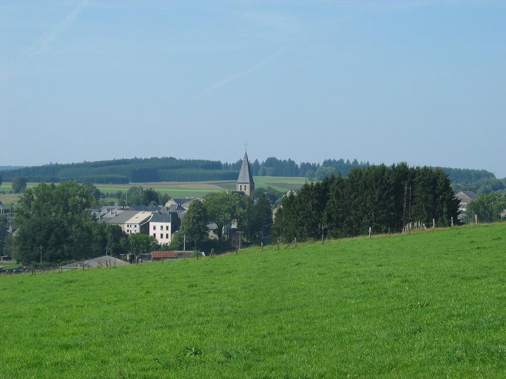 Vila La Ferme Oubliee Paliseul Exteriér fotografie